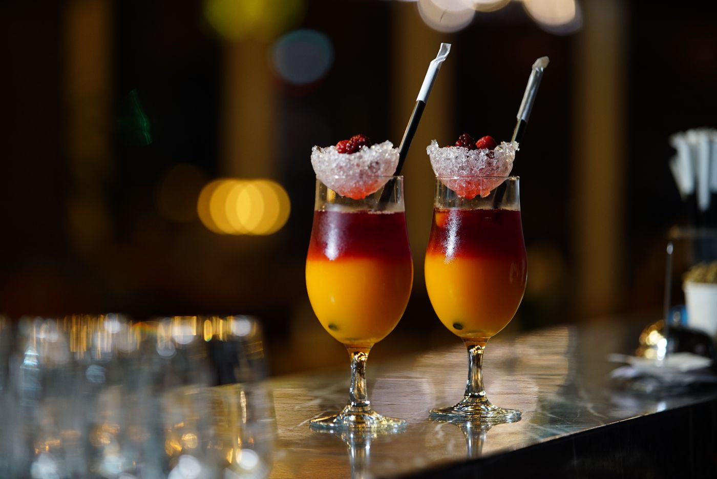 Cocktails op de bar bij Yip's 2.0